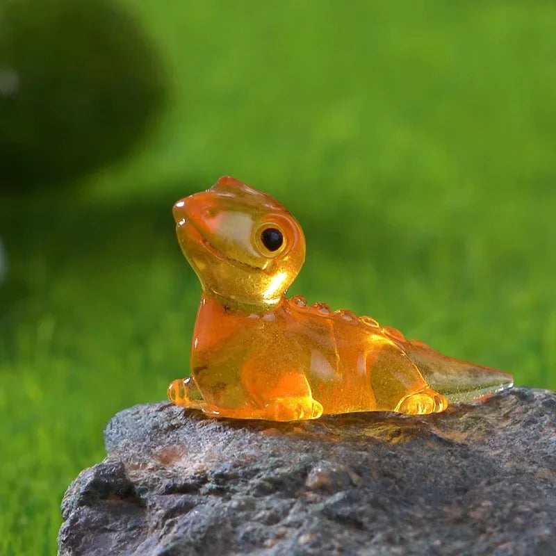 10PCS Mini Lizards Glow At Dark Lizard Vivarium DIY Accessories Mimiature Figurines Fairy Garden Decoration Kawaii Animals