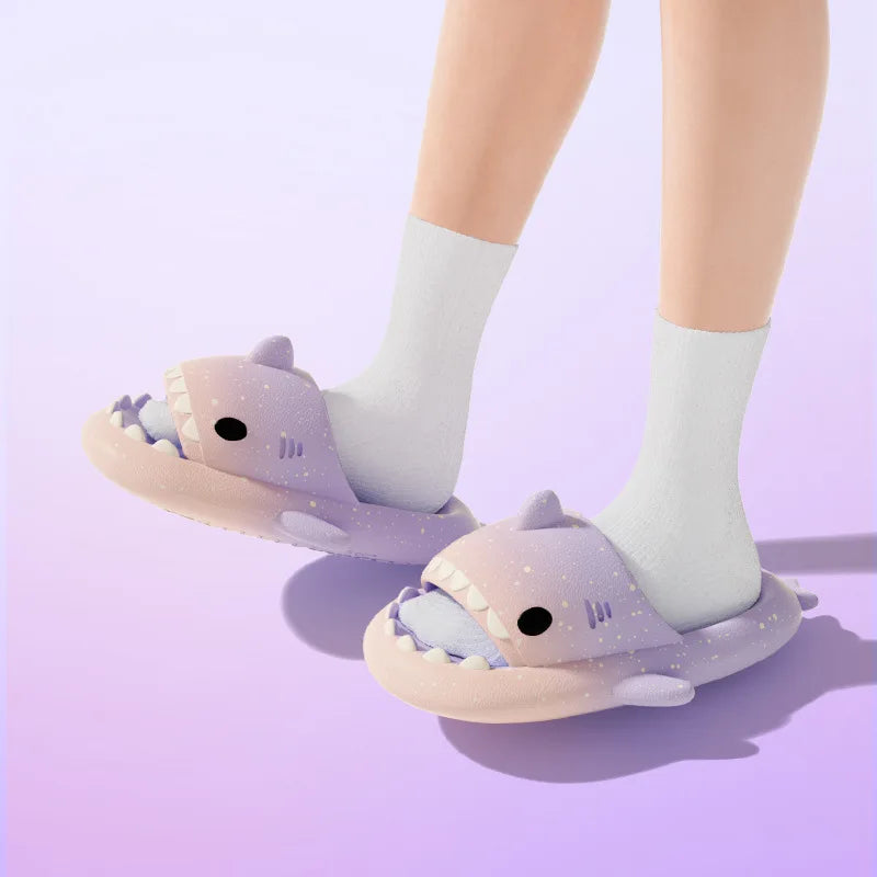 Cute Cartoon Shark Slippers For Women Men Gradient Color Summer Platform Shoes Night Glowing Style Couples Home Street Slides