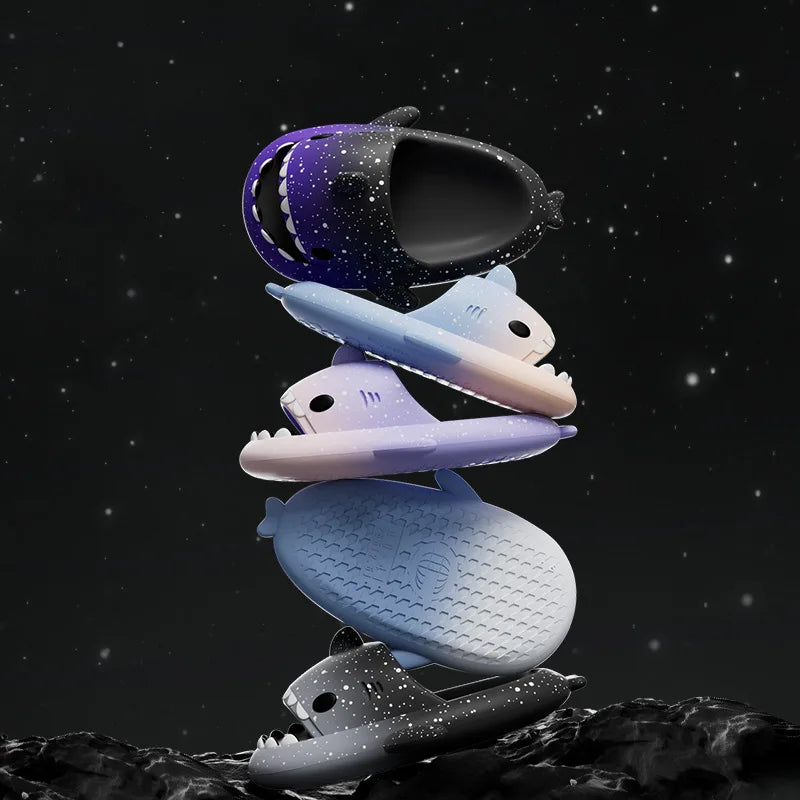 Cute Cartoon Shark Slippers For Women Men Gradient Color Summer Platform Shoes Night Glowing Style Couples Home Street Slides